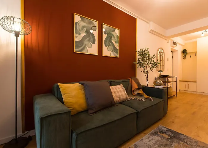 Quiet Modern 1-bedroom In Ivory Pipera Apartament