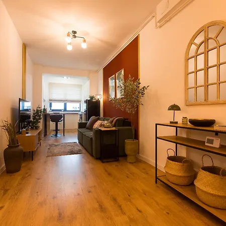 Quiet Modern 1-bedroom In Ivory Pipera Daire *